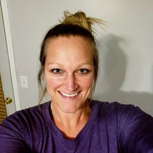 Meet your Posher, Kara